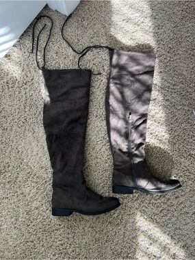 Women's Over-the-Knee Flat Boots in Dark grey